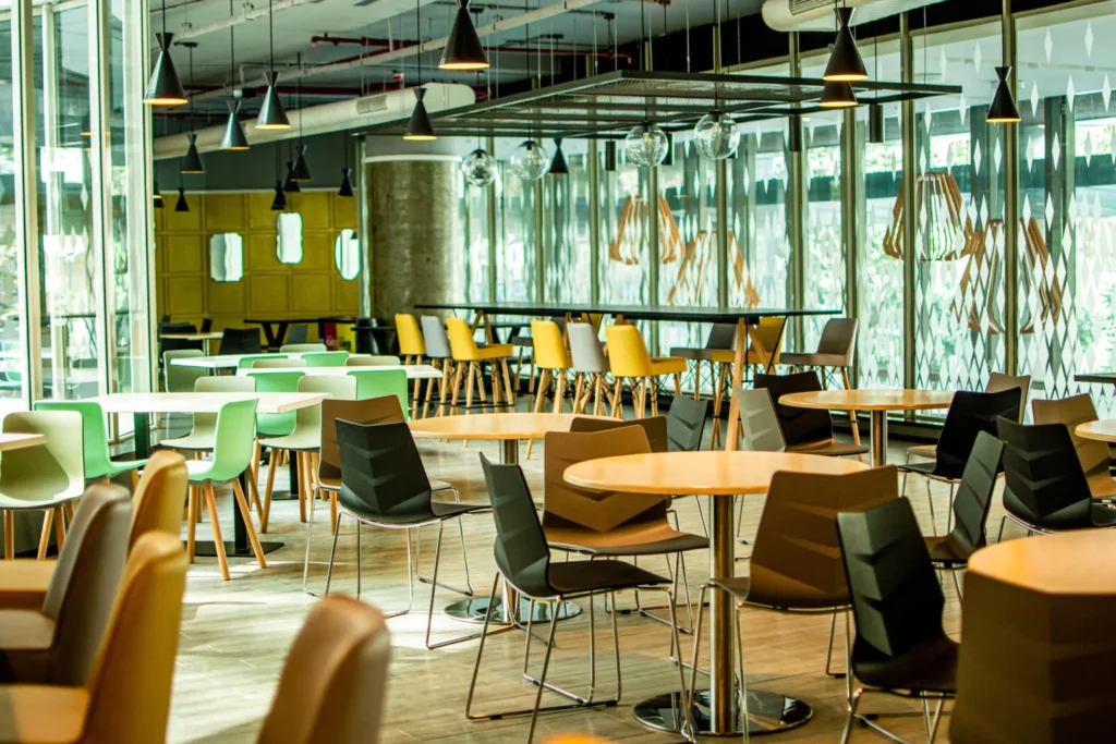 Why businesses shift to hybrid workspaces after pandemic
