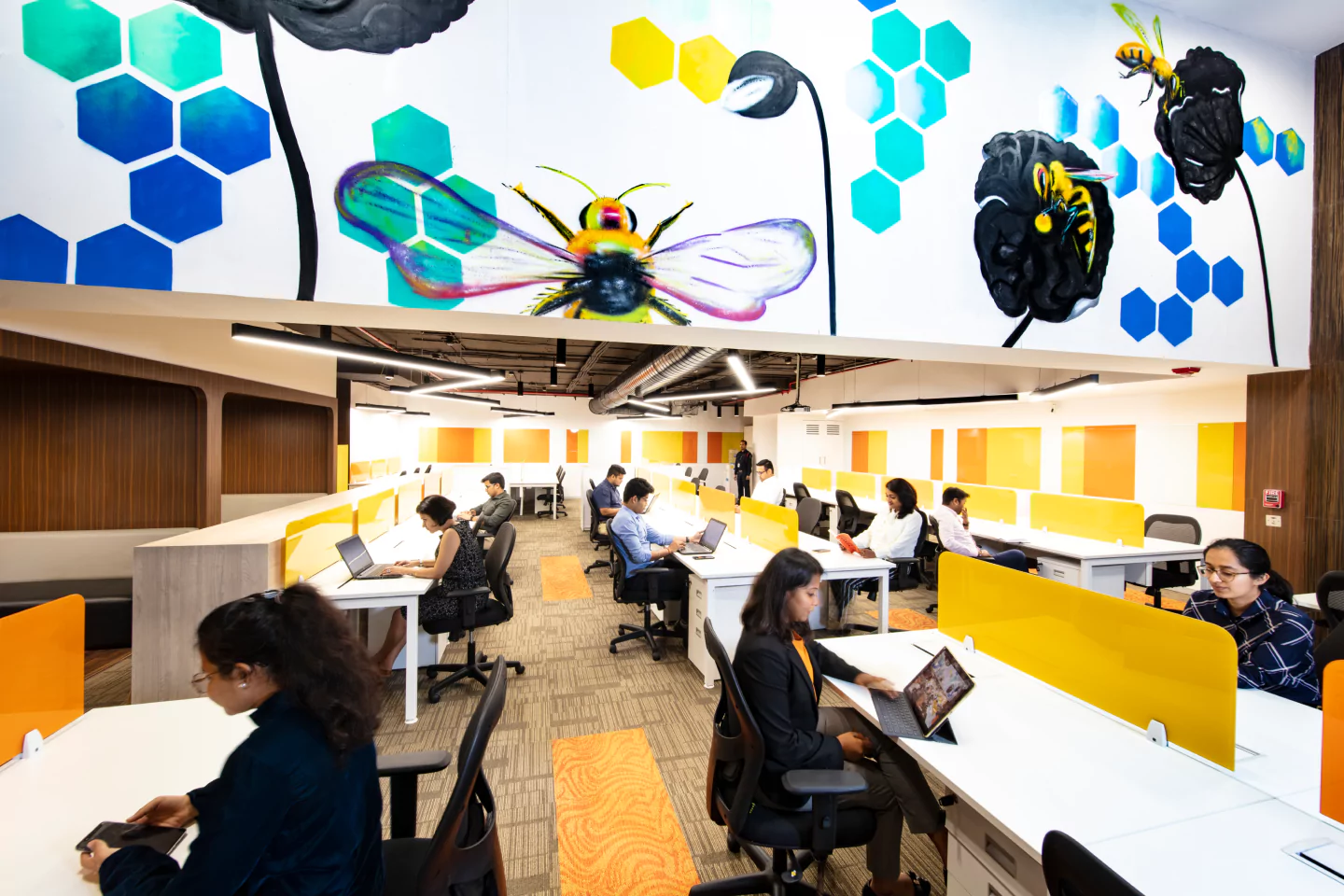 How to increase the productivity of hybrid teams