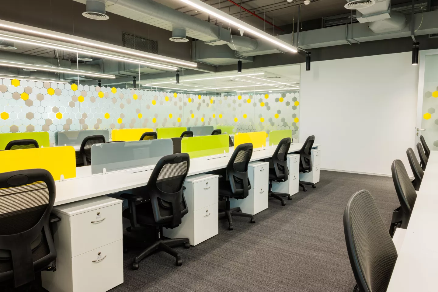 Space That Adapts: How Thoughtful Storage Shapes the Flexperience